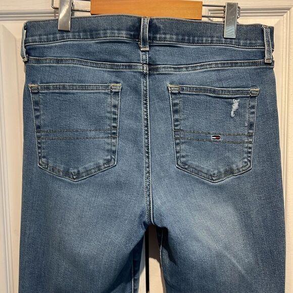 Tommy Hilfiger High Rise Straight Leg Jeans Size 10 - Picture 8 of 14
